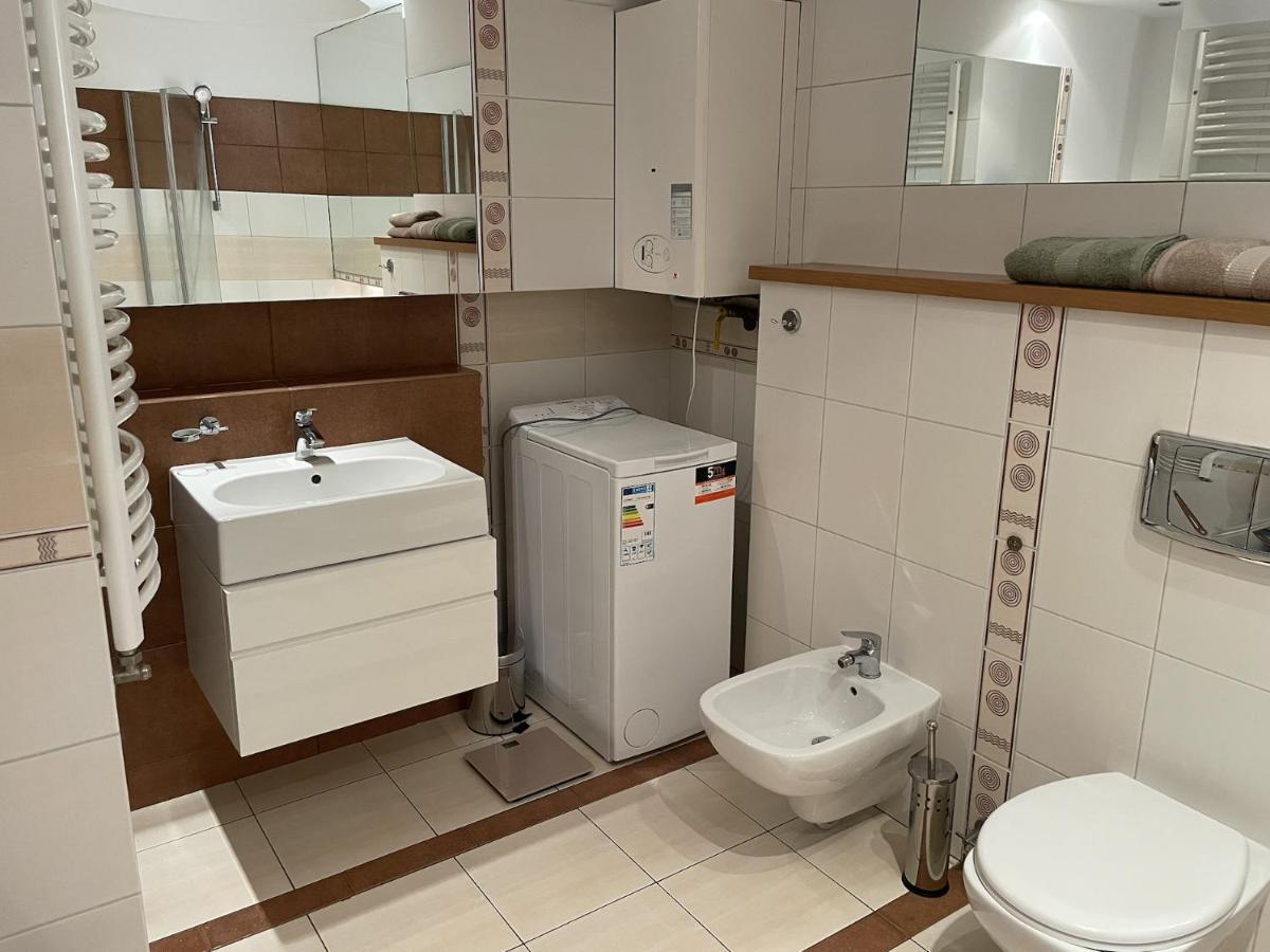 Apartament Sloneczny ออสทรุฟ วีแยลคอพพอลสกี ภายนอก รูปภาพ