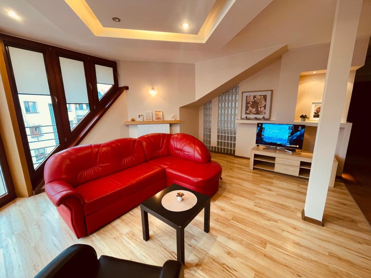 Apartament Sloneczny ออสทรุฟ วีแยลคอพพอลสกี ภายนอก รูปภาพ